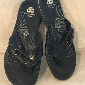 Size 7 Blue/Black Clarks Cloudsteppers Botanicals Leather Sandals